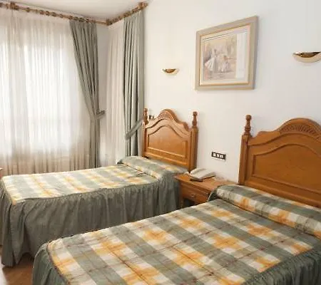 Barcelona Guest house 3*