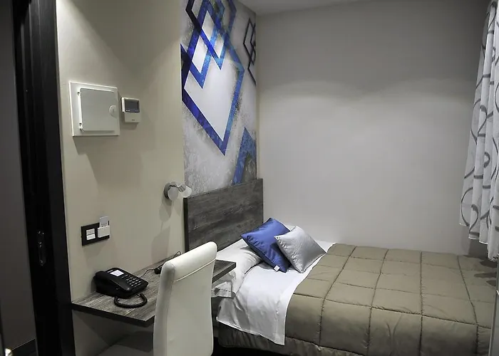 ゲストハウス Barcelona 3*