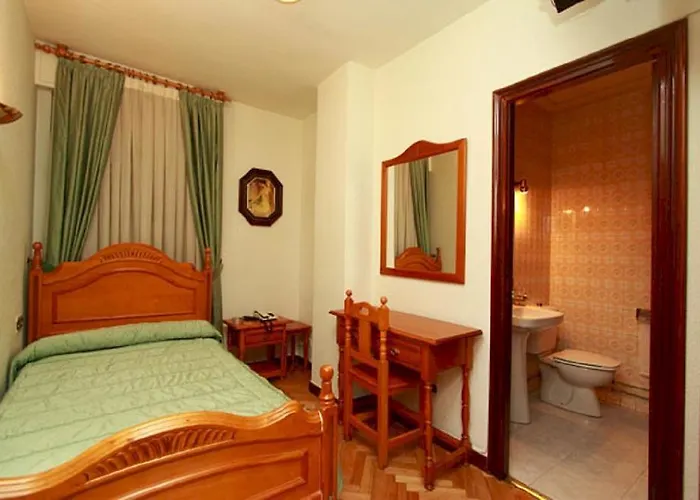 巴塞罗那旅馆 招待所 萨拉曼卡