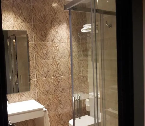 招待所 巴塞罗那旅馆 3*