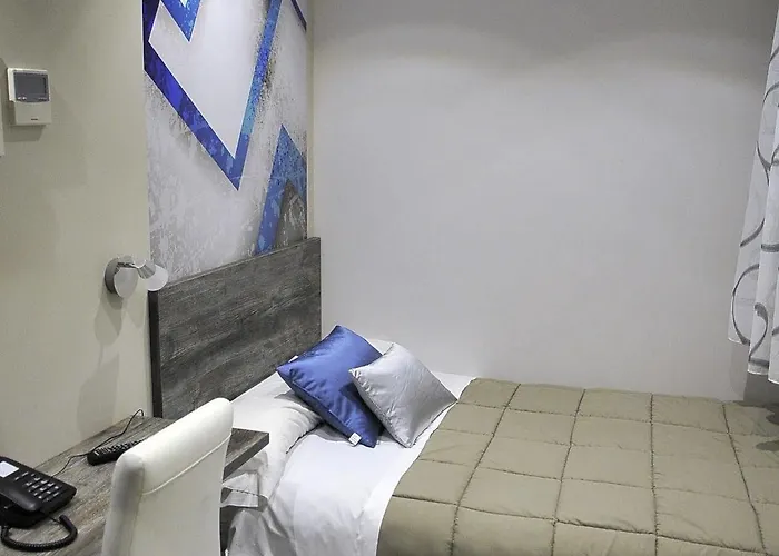 ゲストハウス Barcelona サラマンカ