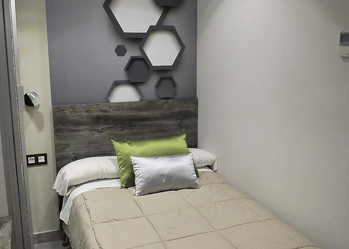 招待所 巴塞罗那旅馆 3*